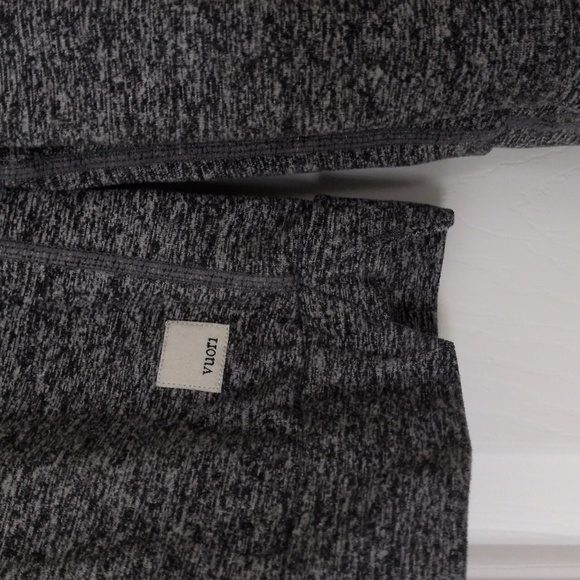 Vuori Halo Essential Hoodie Grey Women's Small Pullover Sweatshirt - Picture 4 of 9